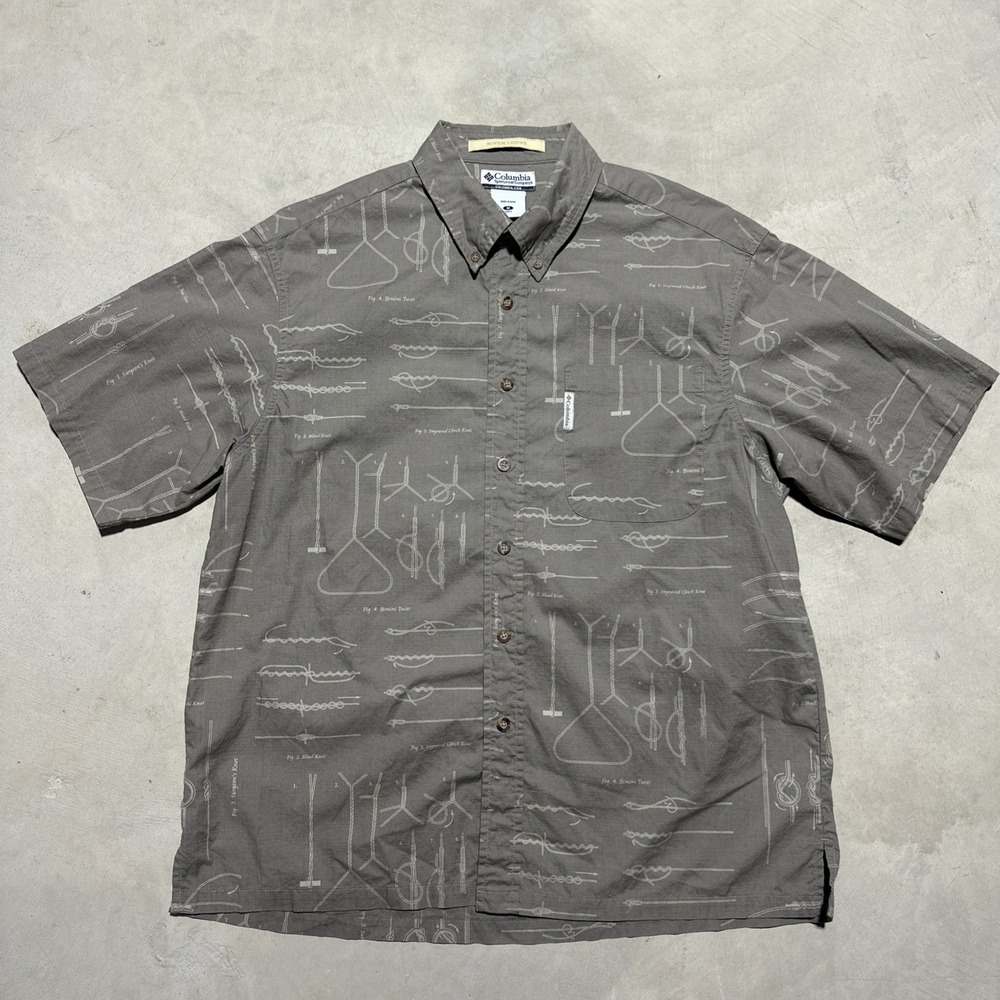 Columbia Men's River Lodge Fishing Shirt SZ M Short Sleeve Button Up Knot Print